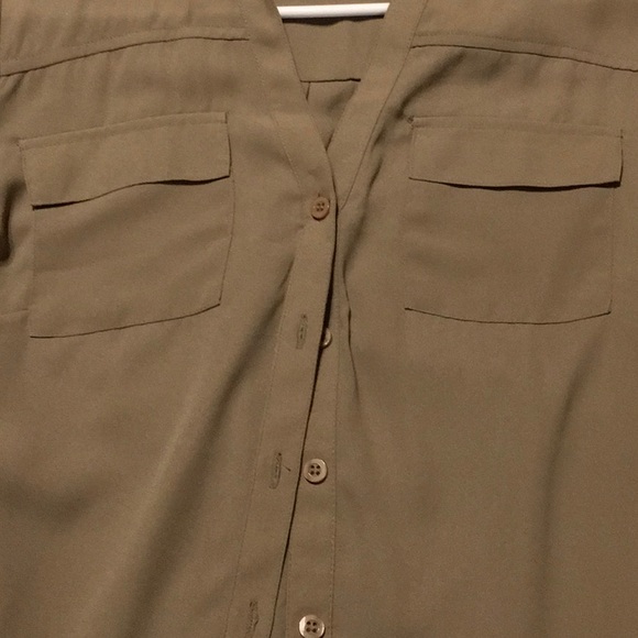 NWT New York & Company Tan Blouse Size S - Picture 3 of 11